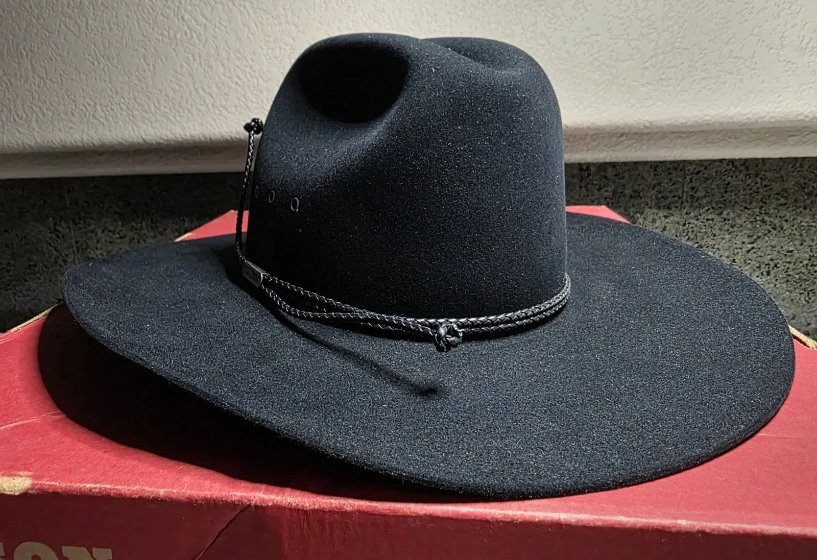 STETSON Long Oval Black Felt Hat | Classic Western Style