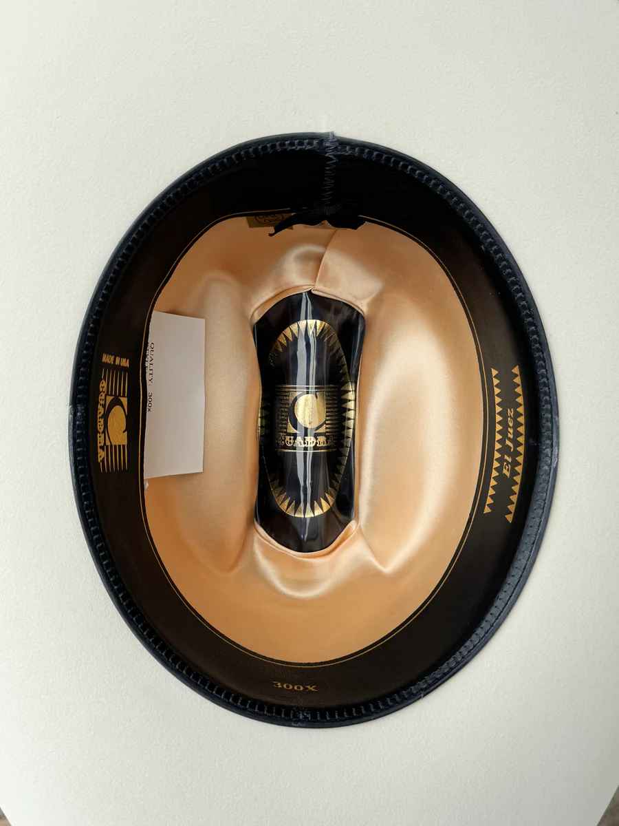 El Juez Cream/Hueso 300x Marca Cuadra Horma Sinaloa