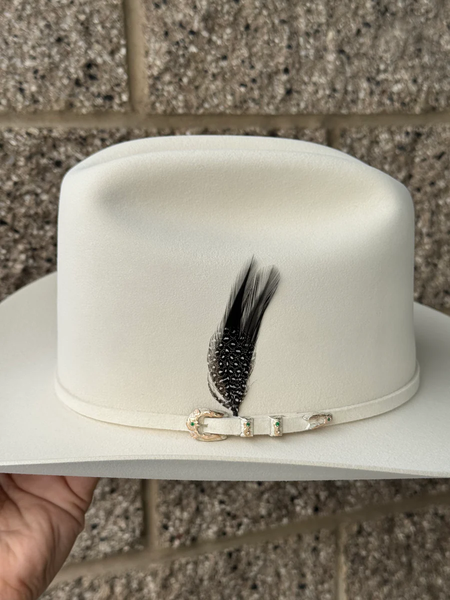 El Juez Cream/Hueso 300x Marca Cuadra Horma Sinaloa