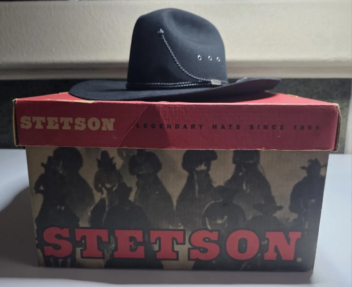 STETSON Long Oval Black Felt Hat | Classic Western Style