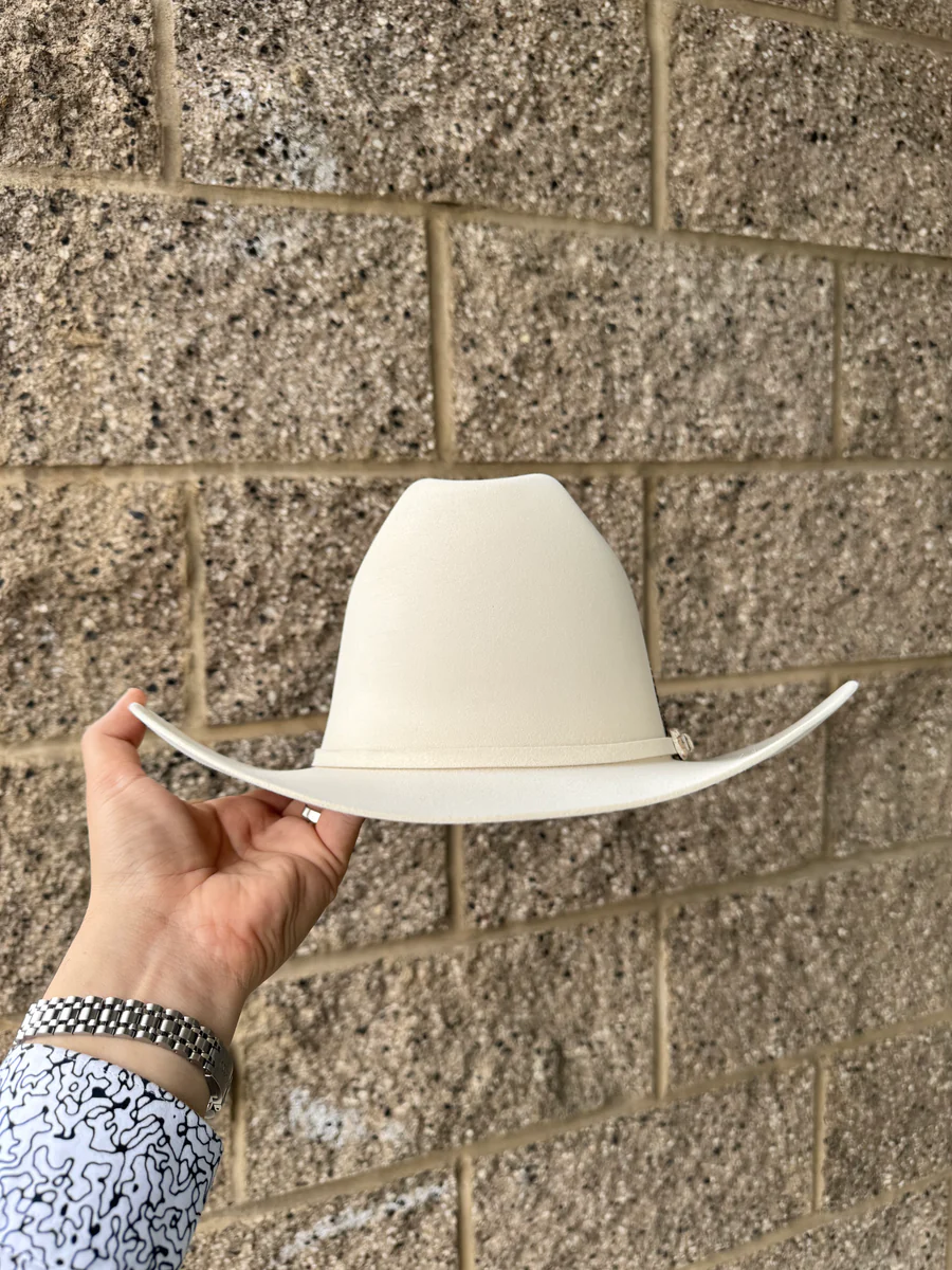 El Juez Cream/Hueso 300x Marca Cuadra Horma Sinaloa