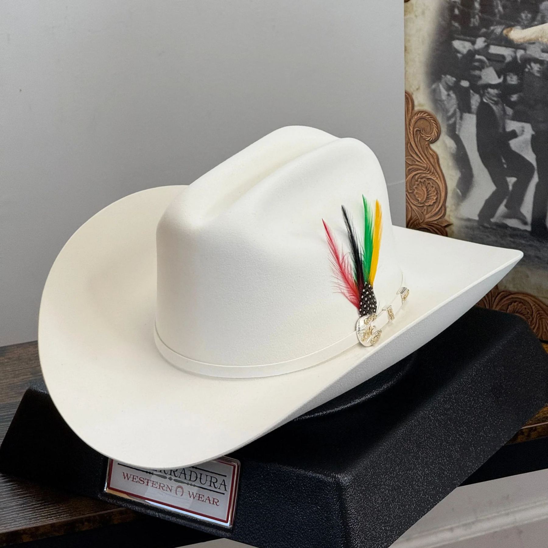 LARRY MAHAN´S 1000X WHITE IMPERIAL LUXURIOS