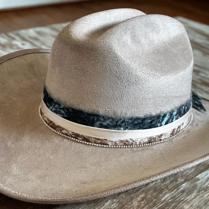 Cowgirl Hat – Velvet & Rhinestone Band -- Western fashion - Concert Hat