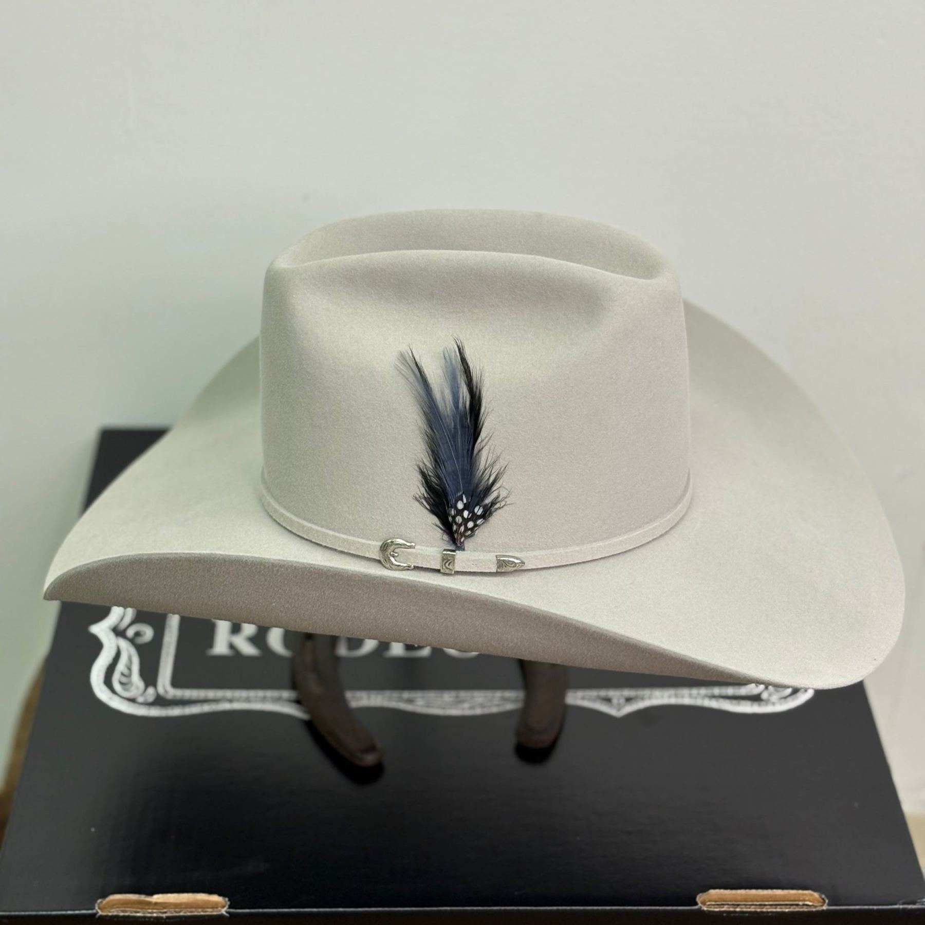 Rodeo King 10x Silver Belly Open Crown Malboro Shape