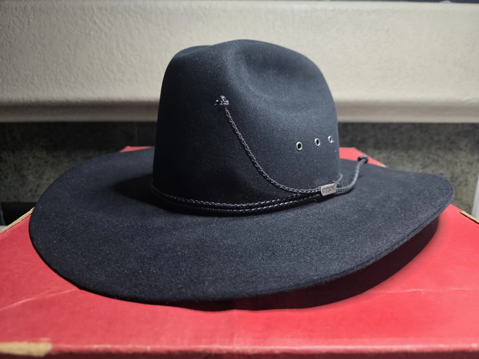 STETSON Long Oval Black Felt Hat | Classic Western Style