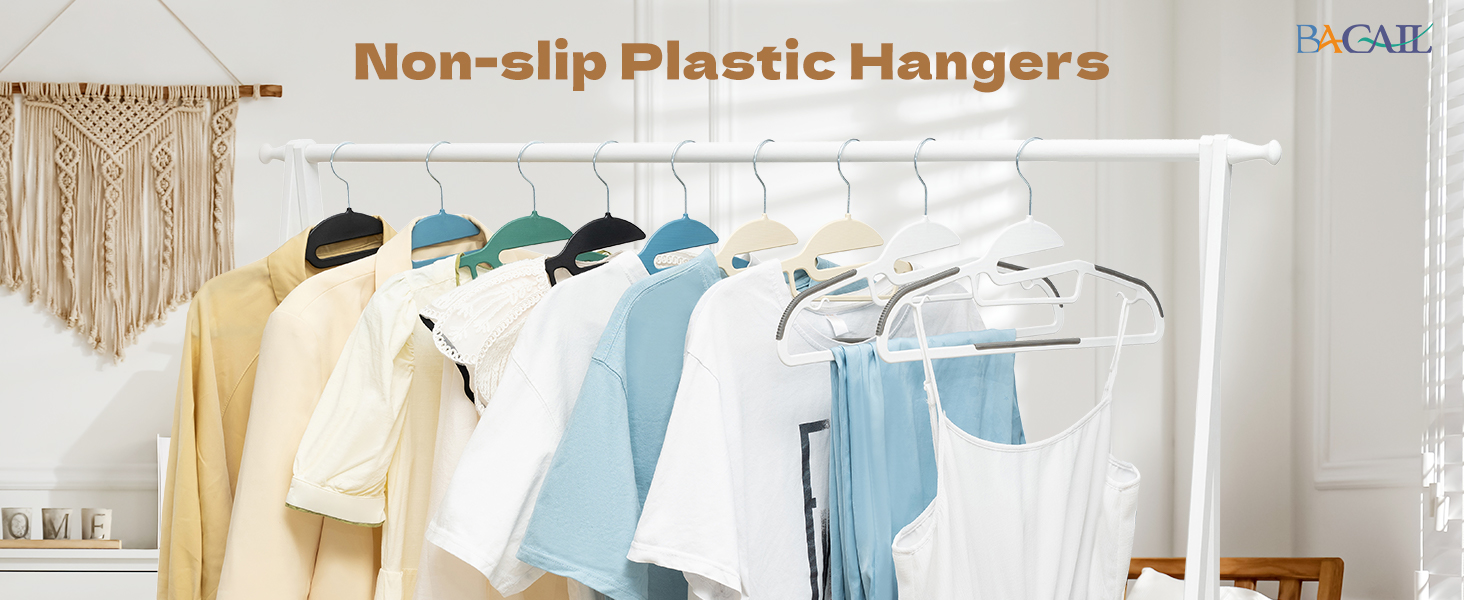 BAGAIL Non-slip Plastic Hangers official banner: hangers on a closet rod with the BAGAIL wordmark