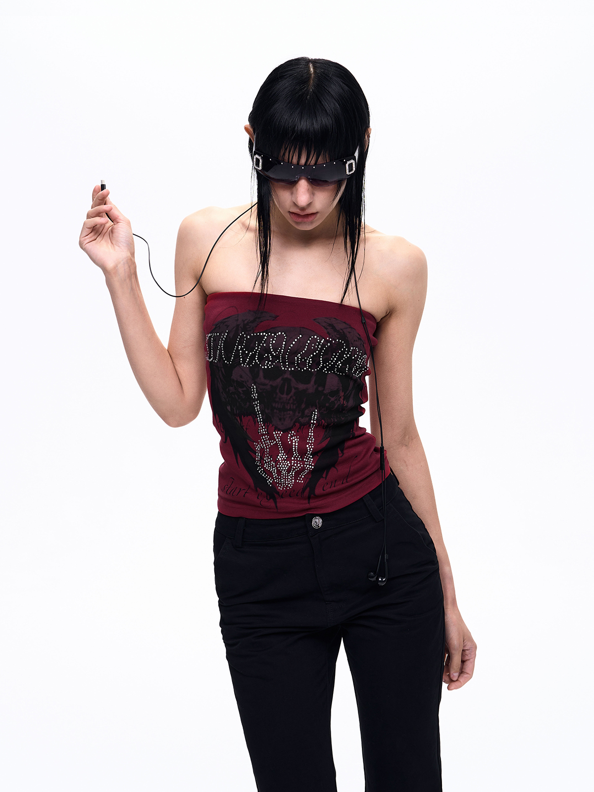 RHINESTONE SKULL GRAPHIC TUBE TOP