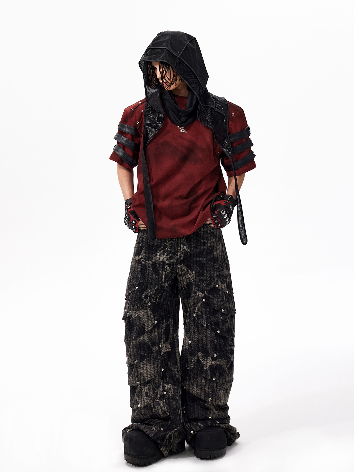 DISTRESSED GROMMET STRAP TEE-START EXCEED END