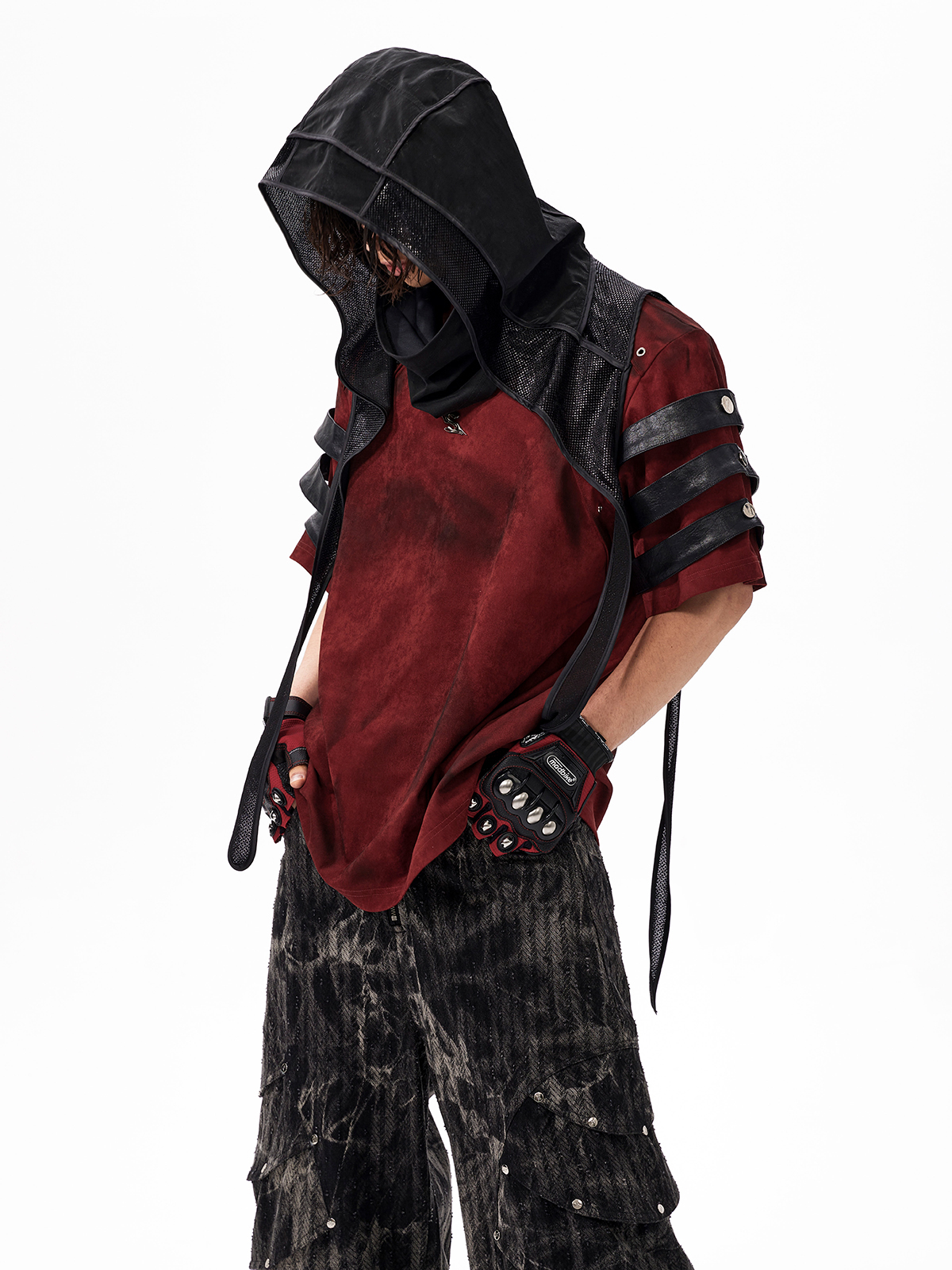 DISTRESSED GROMMET STRAP TEE-START EXCEED END