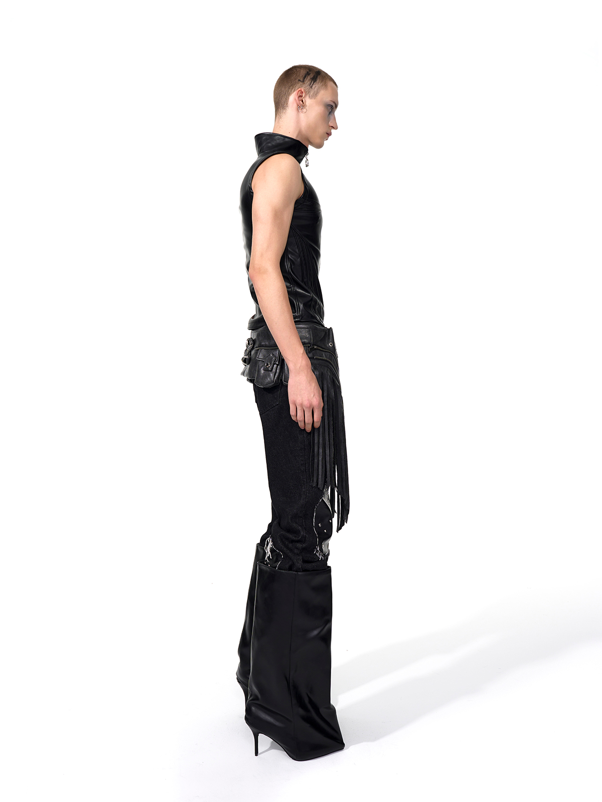 SCULPTED HIGH-NECK LEATHER VEST-START EXCEED END