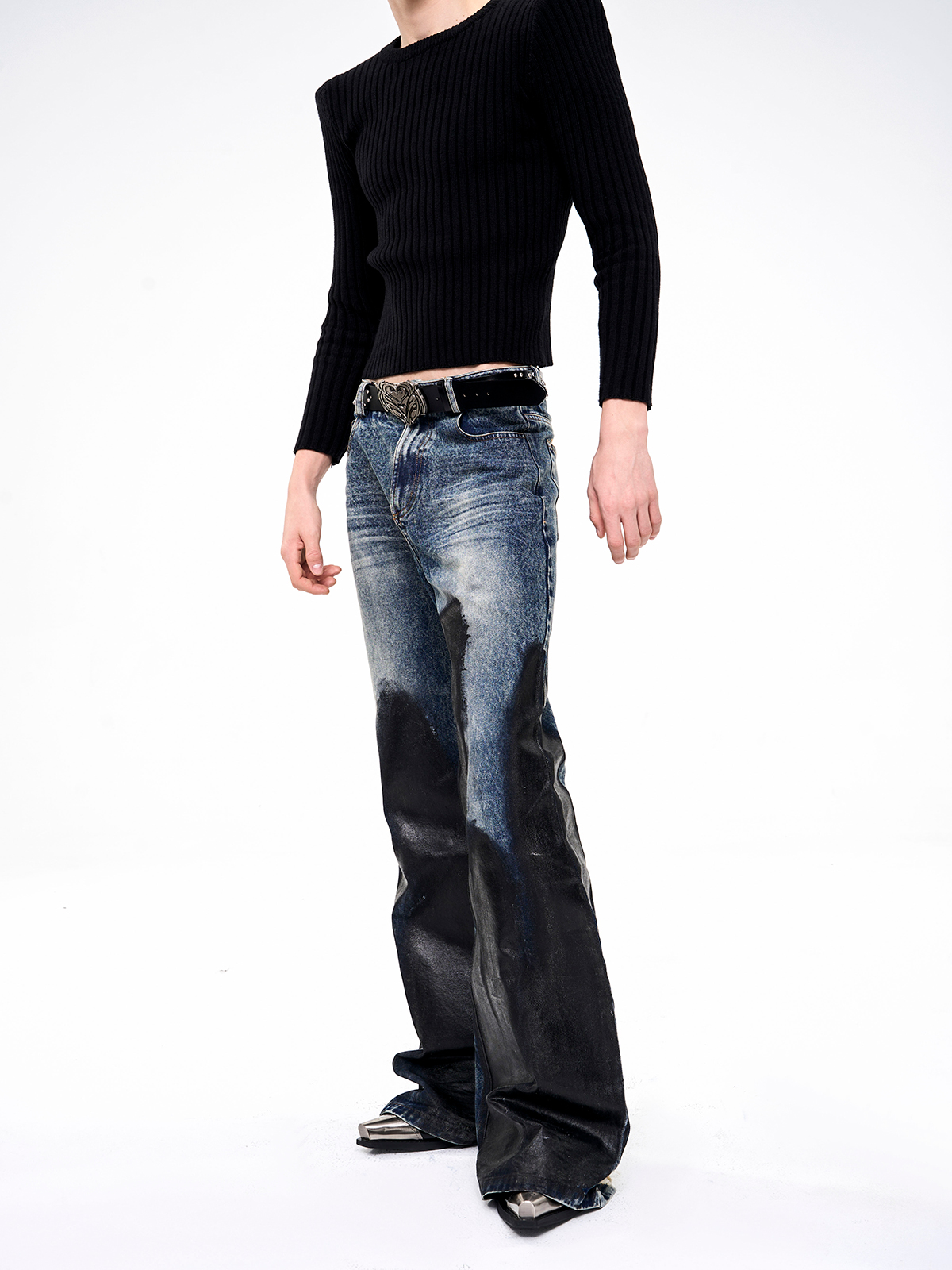 COATED GRADIENT FLARE JEANS-START EXCEED END