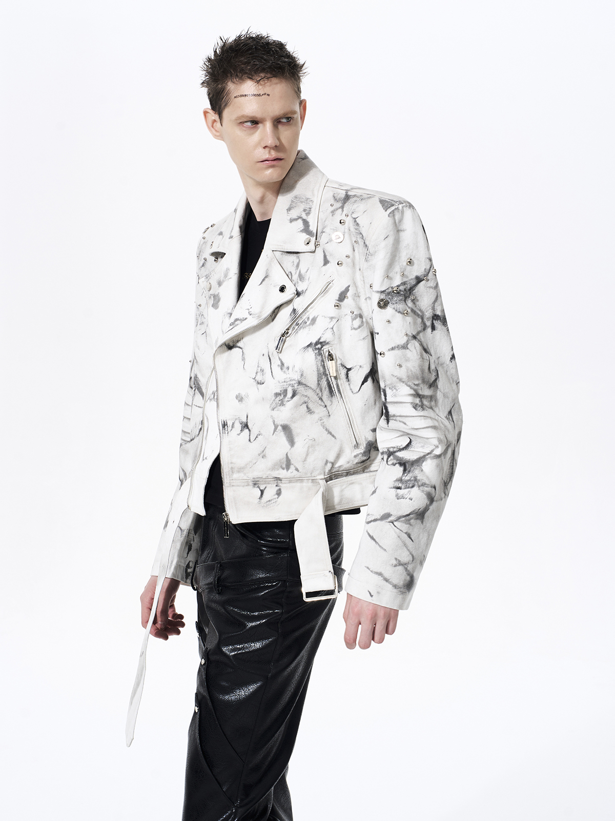 DIRTY WASH STUDDED CROPPED BIKER DENIM JACKET