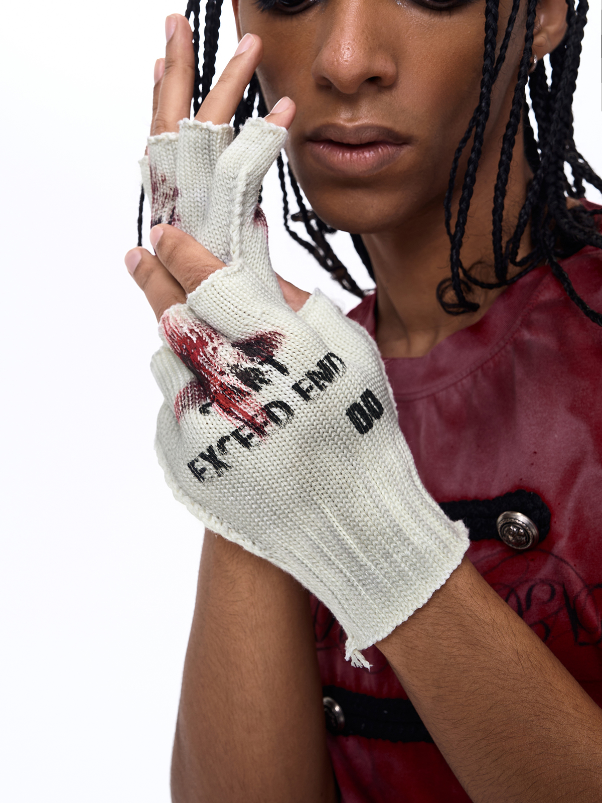 BLOODSTAIN DISTRESSED HALF-FINGER KNIT GLOVES
