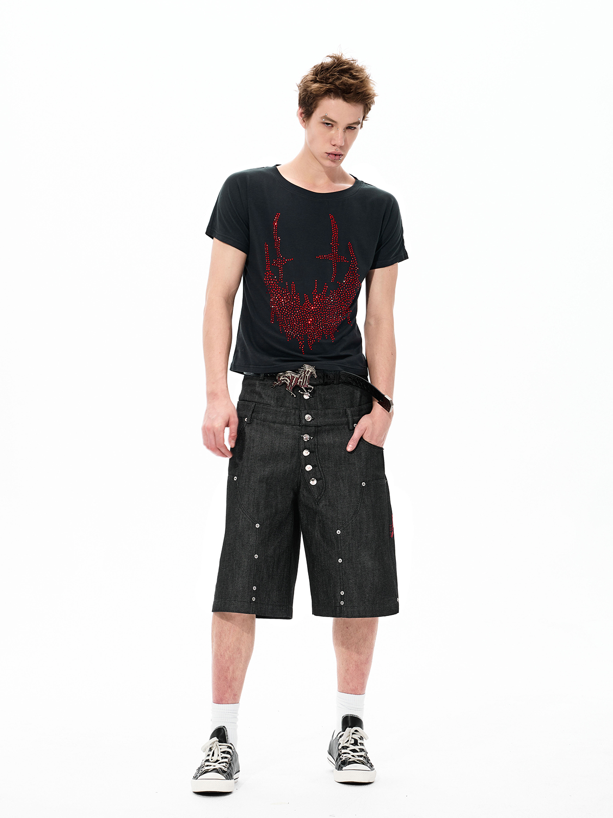 OVERSIZED WARHORSE BUCKLE CROC-EMBOSSED LEATHER BELT-CRIMSON/SILVER