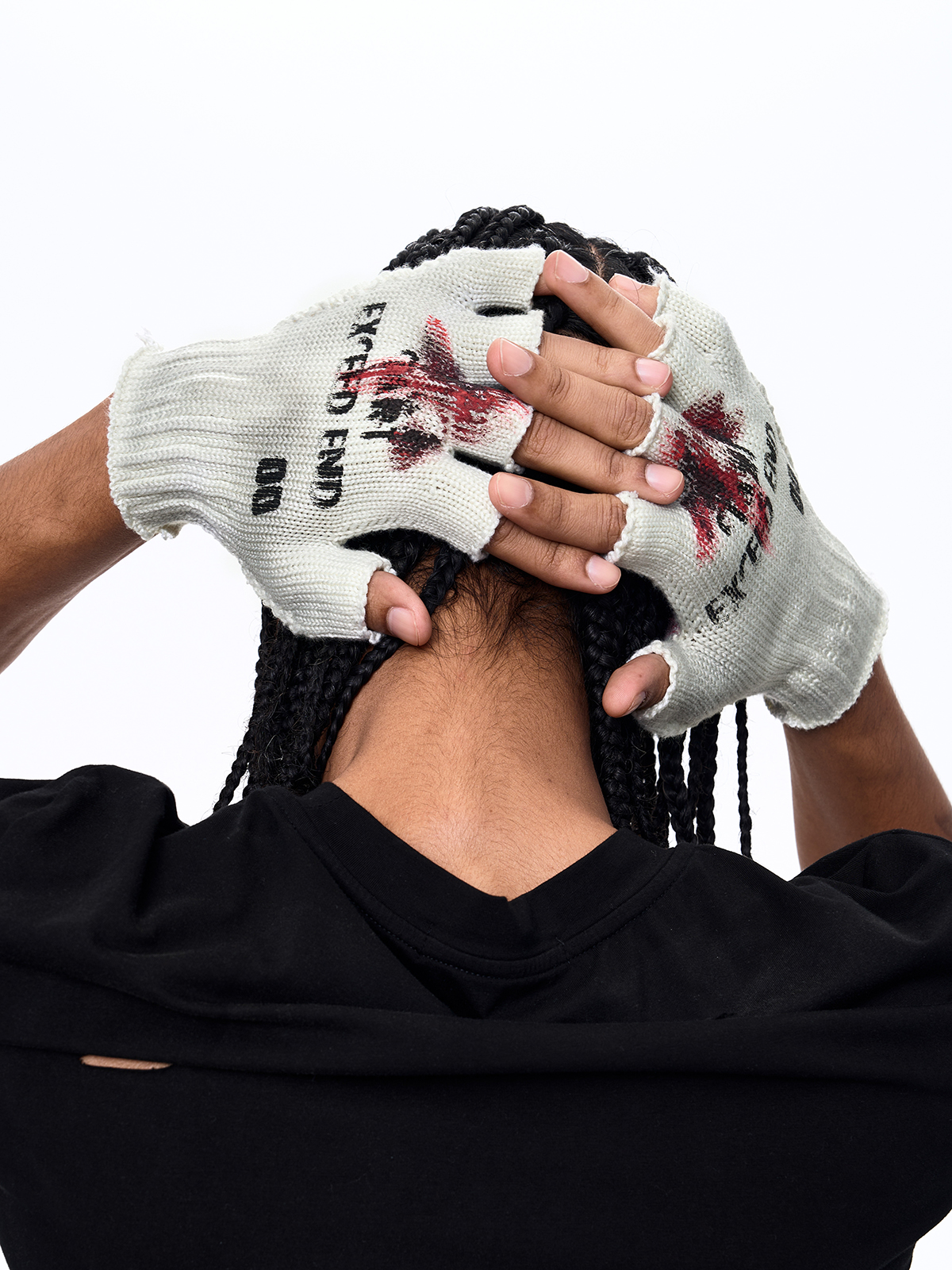 BLOODSTAIN DISTRESSED HALF-FINGER KNIT GLOVES