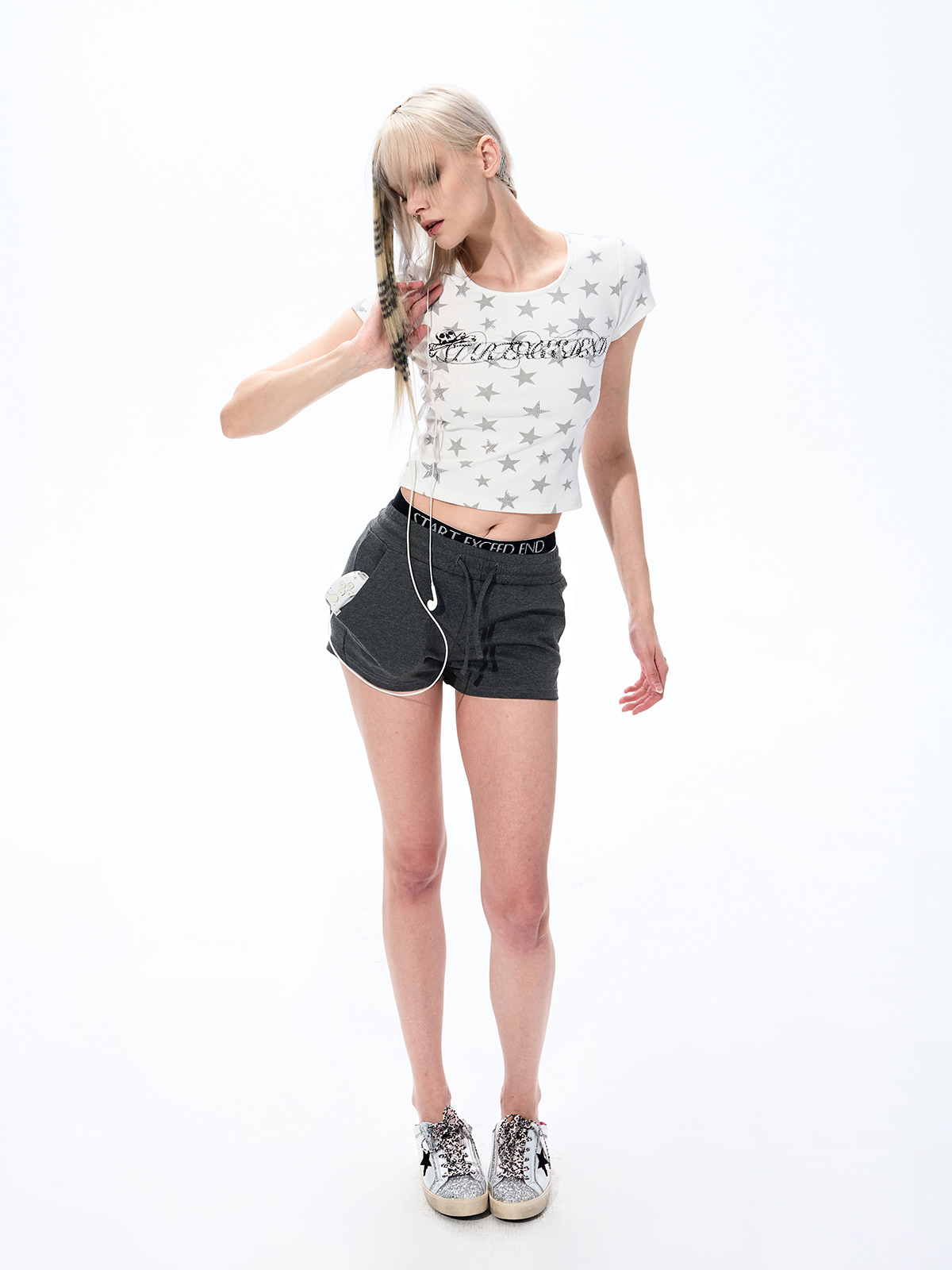 SILVER STAR RHINESTONE SKULL BABY TEE