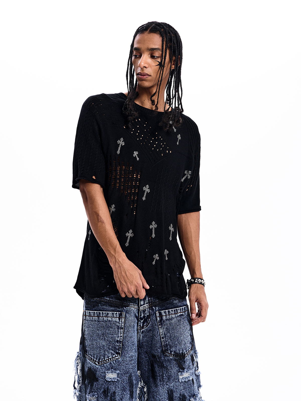 BLACK DISTRESSED CROSS KNIT TEE