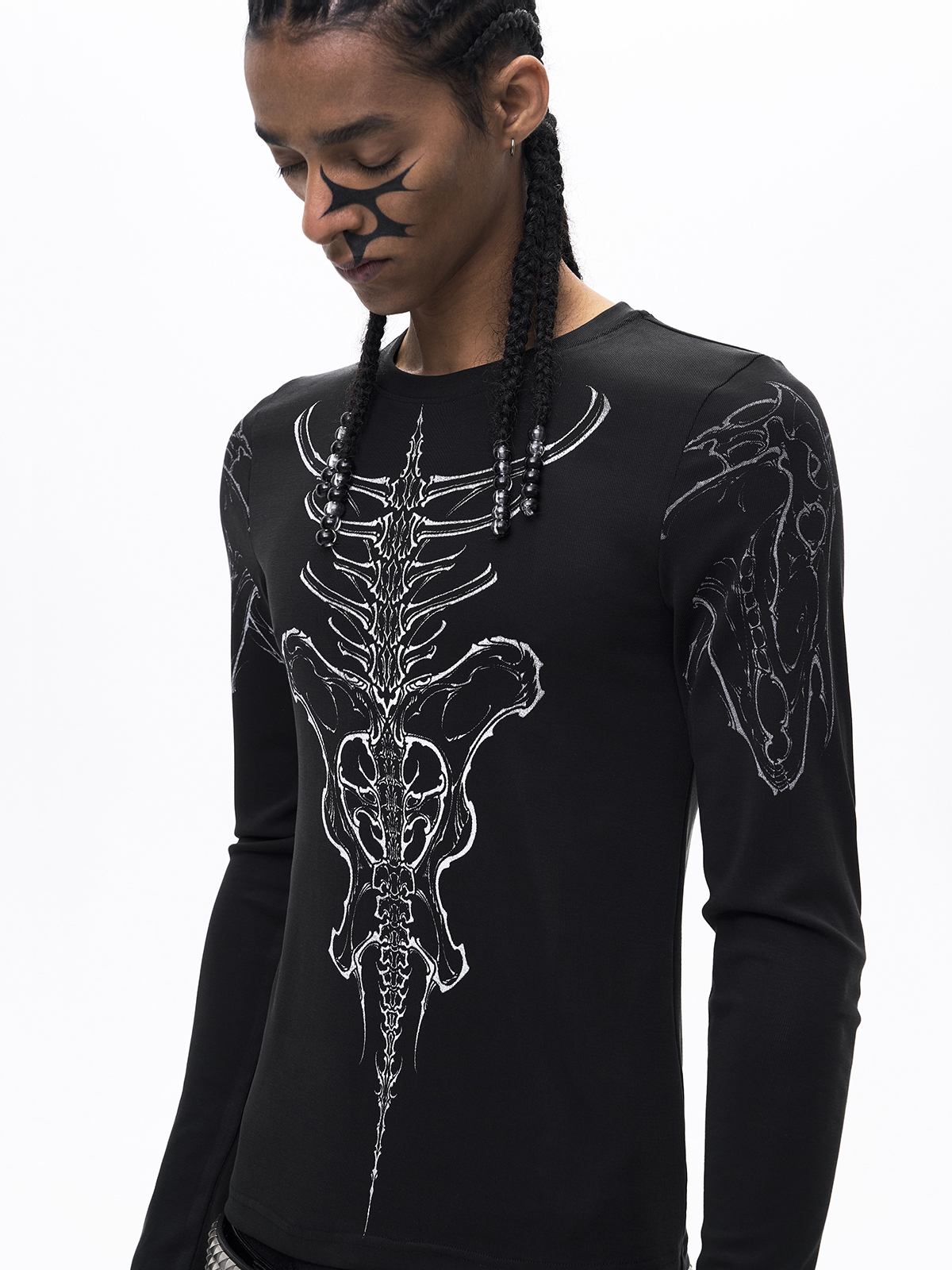 HORSE SKULL GRAPHIC LONG SLEEVE T-SHIRT