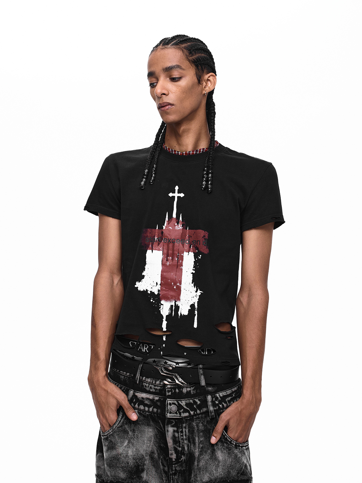 DISTRESSED GOTHIC CROSS PLAID-COLLAR TEE