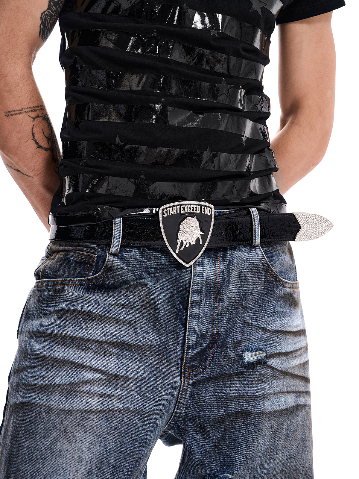 RHINESTONE BULL BUCKLE PATENT BELT