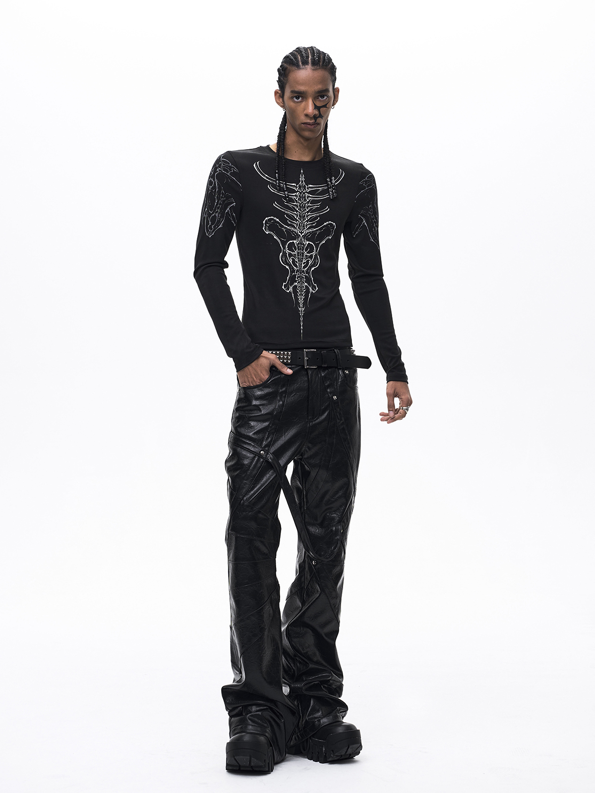 HORSE SKULL GRAPHIC LONG SLEEVE T-SHIRT