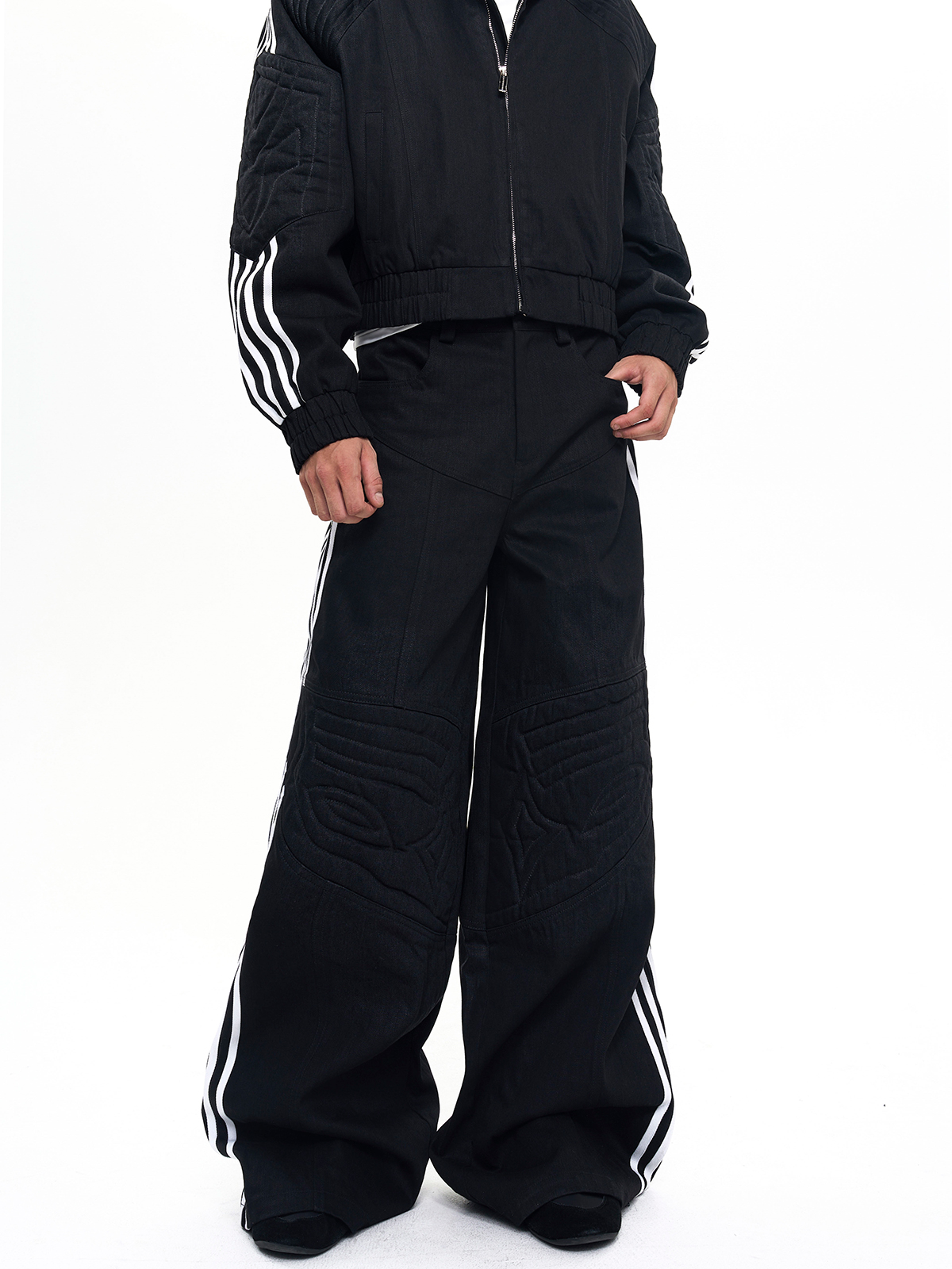 ARCHITECTURAL QUILTED STRUCTURE SET