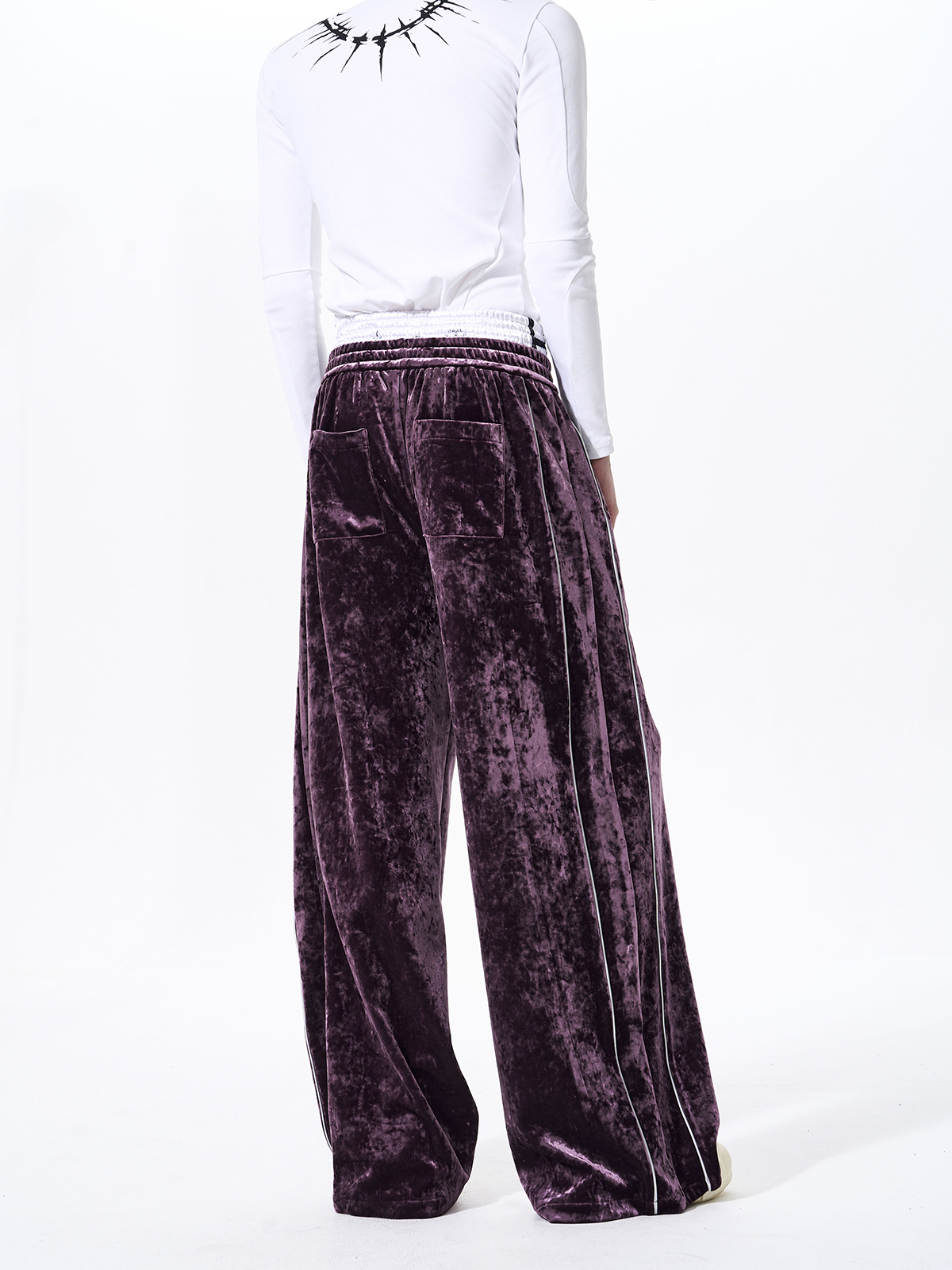 CRUSHED VELVET EMBROIDERED TRACKSUIT SET-PLUM PURPLE