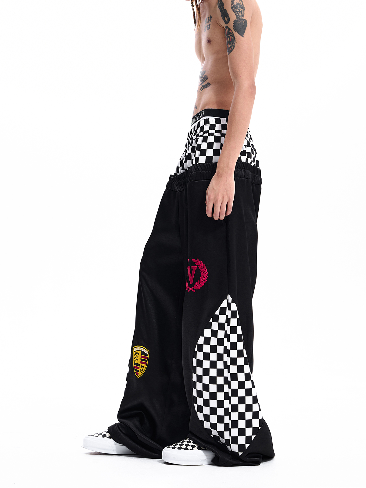 CHECKERBOARD DOUBLE WAIST TRACK PANTS-BLACK