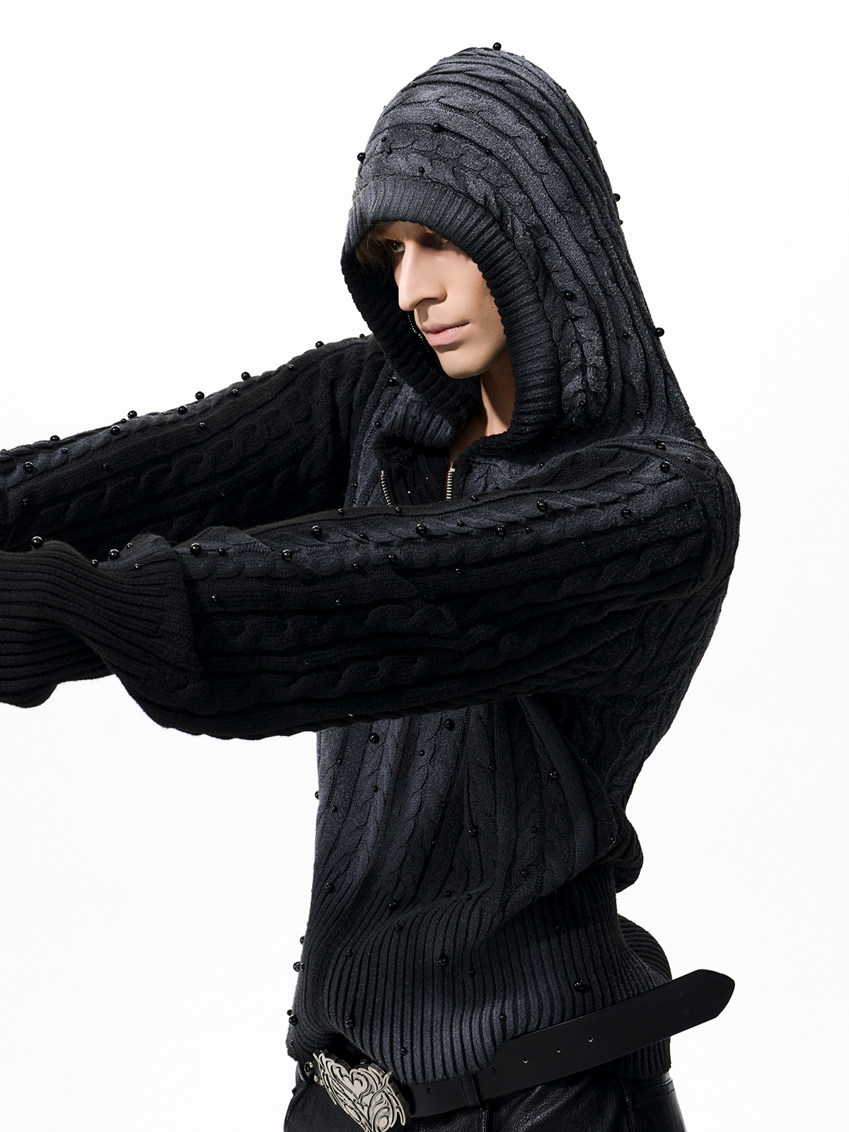 WASHED BEADED CABLE KNIT HOODIE-START EXCEED END