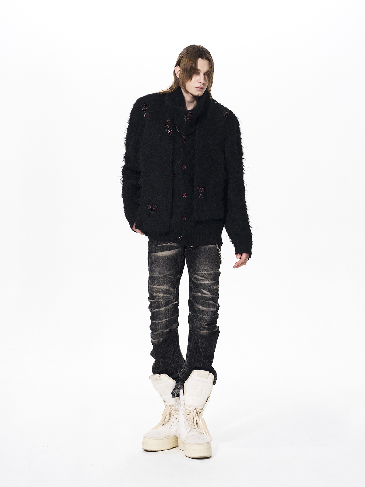 GEMSTONE SCATTERED SHAGGY MOHAIR CARDIGAN-BLACK