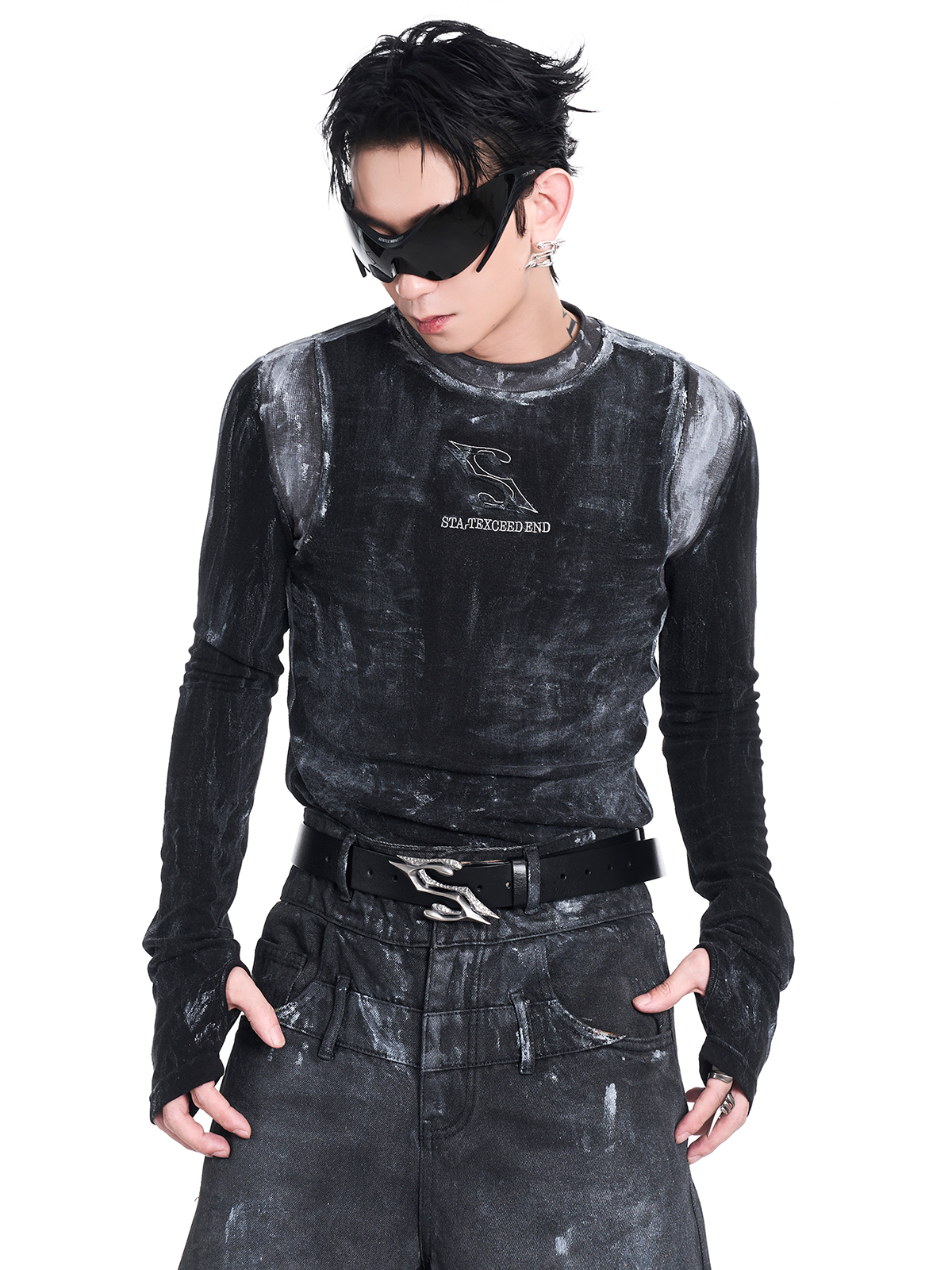 SHADOW ACID WASH MOCK NECK TEE-START EXCEED END