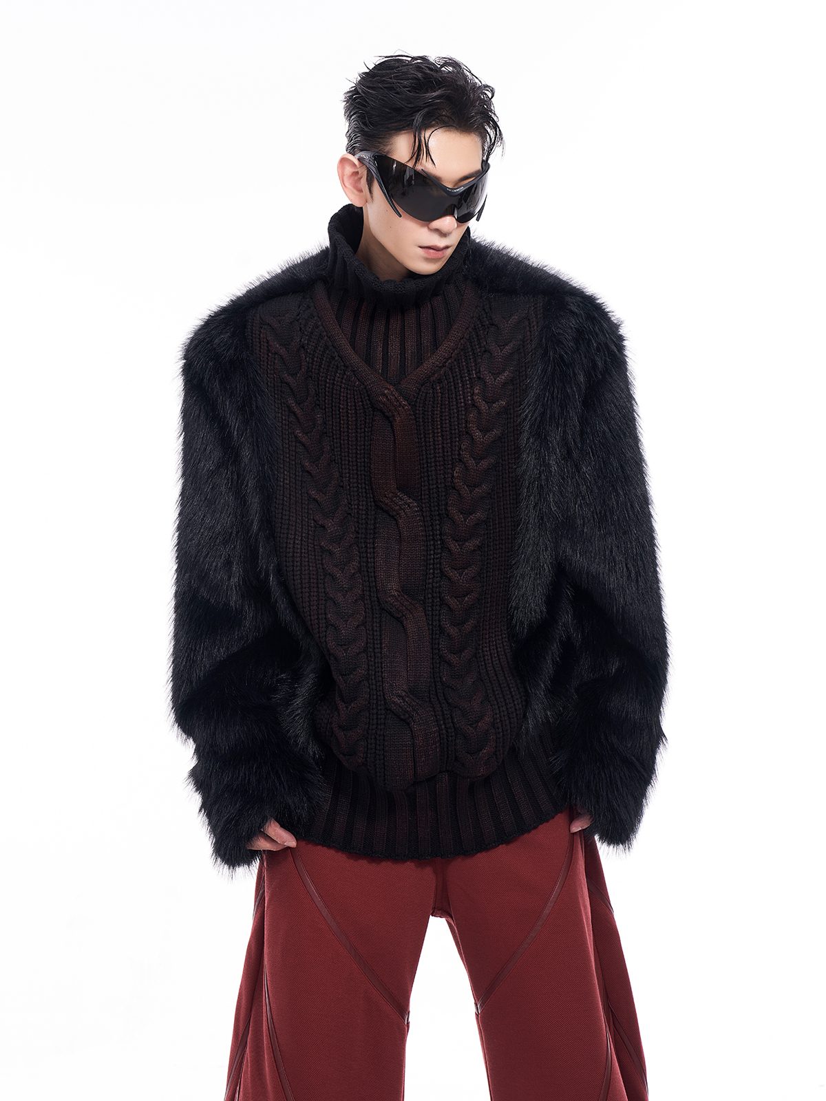 VOID BLACK CABLE KNIT & FUR HYBRID PULLOVER-START EXCEED END