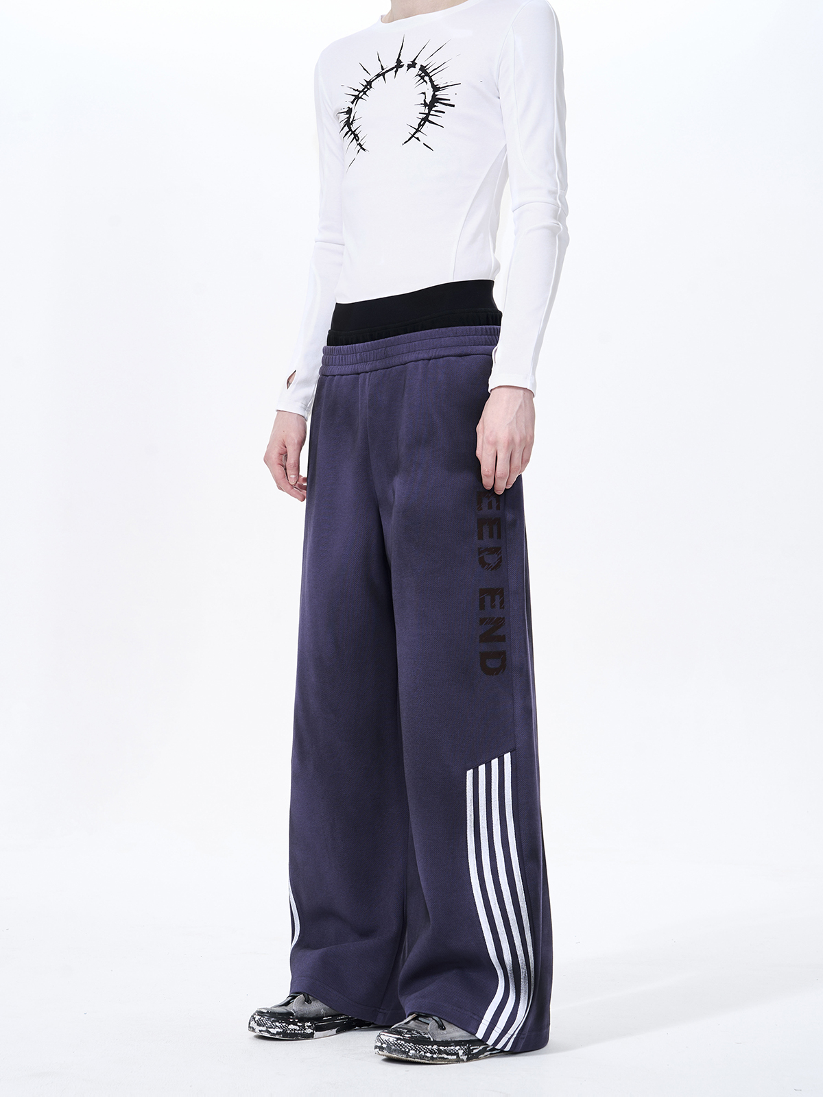 DISTRESSED MOTO BADGE 4-STRIPE TRACKSUIT SET-DEEP PURPLE