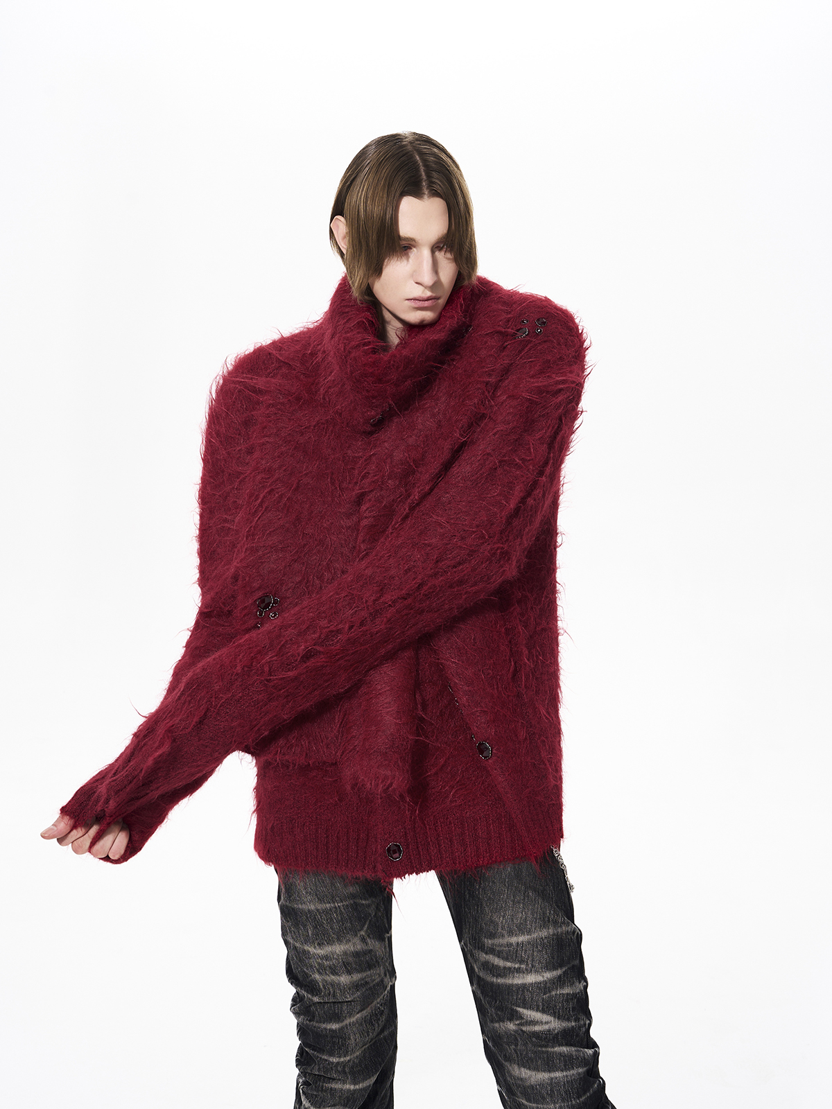 GEMSTONE SCATTERED SHAGGY MOHAIR CARDIGAN-RED