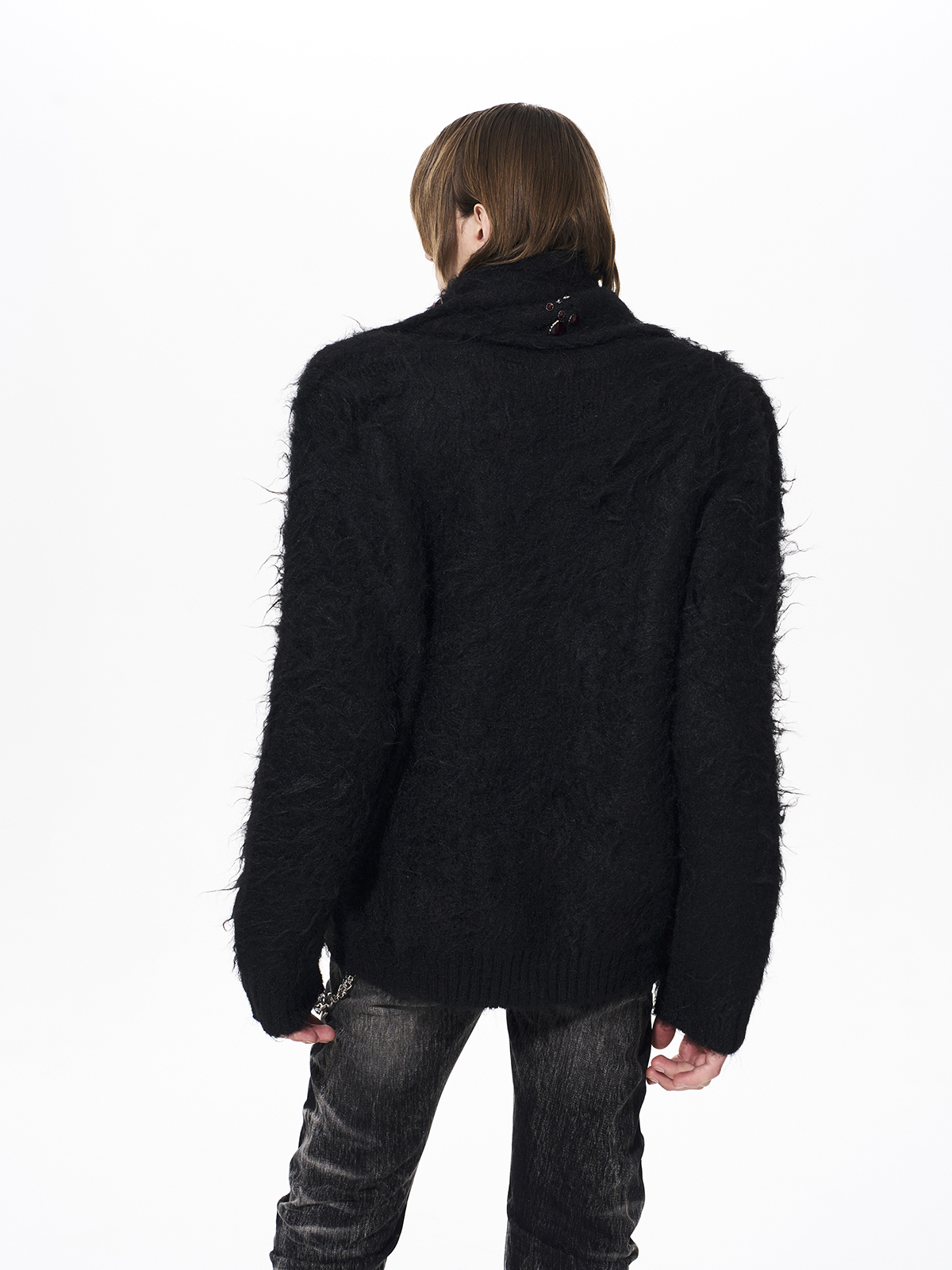 GEMSTONE SCATTERED SHAGGY MOHAIR CARDIGAN-BLACK