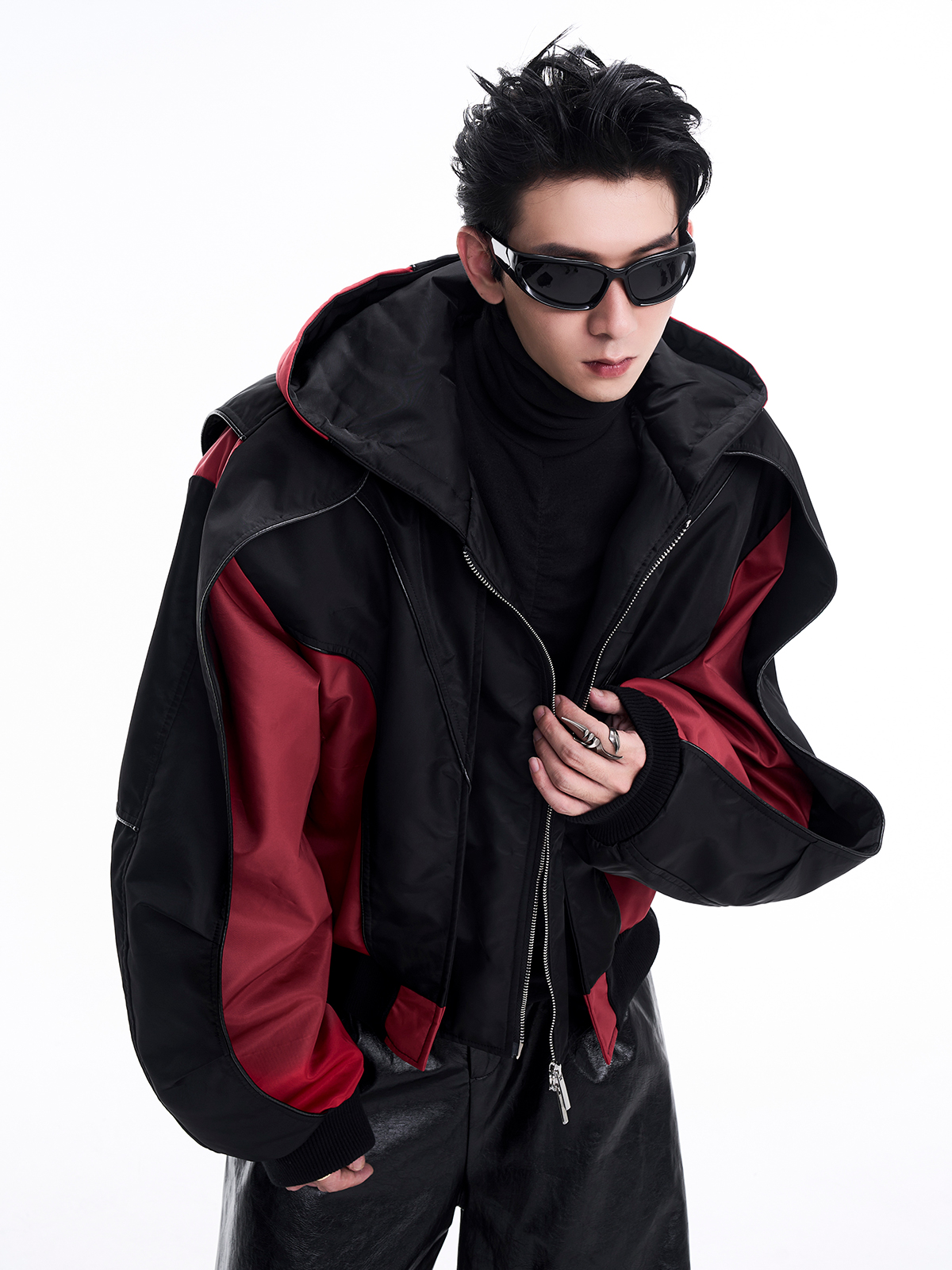 CONTRAST RED BATWING SLEEVE HOODED BOMBER-START EXCEED END