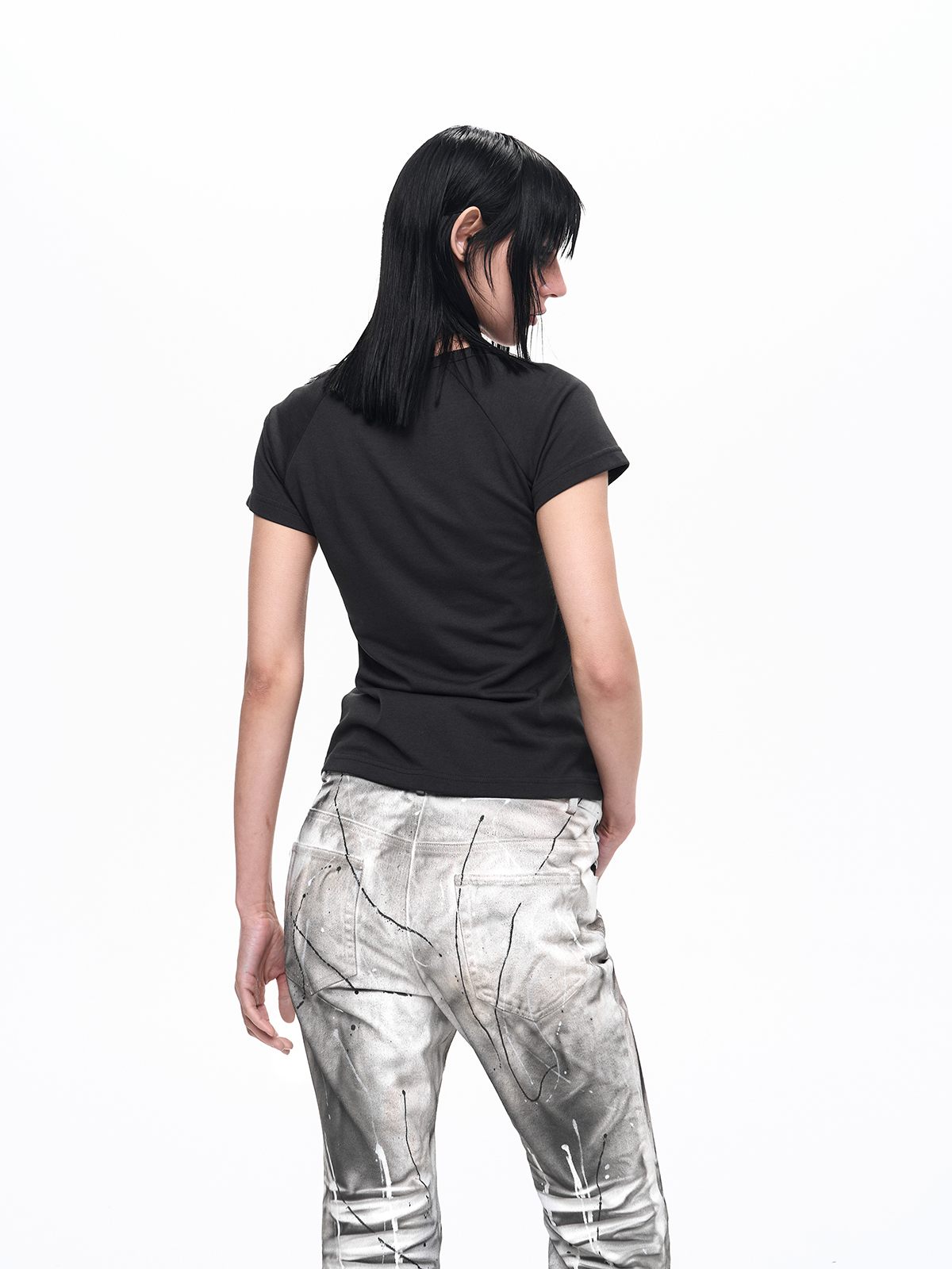 WINGED CROSS GRAPHIC FITTED TEE