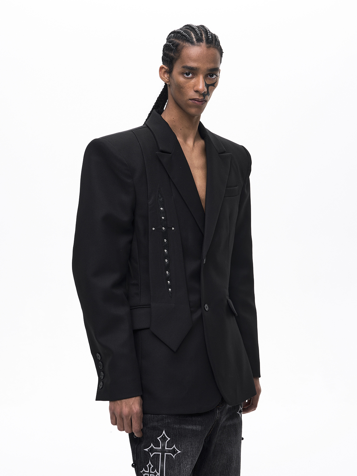 STUDDED CROSS TAILORED BLAZER