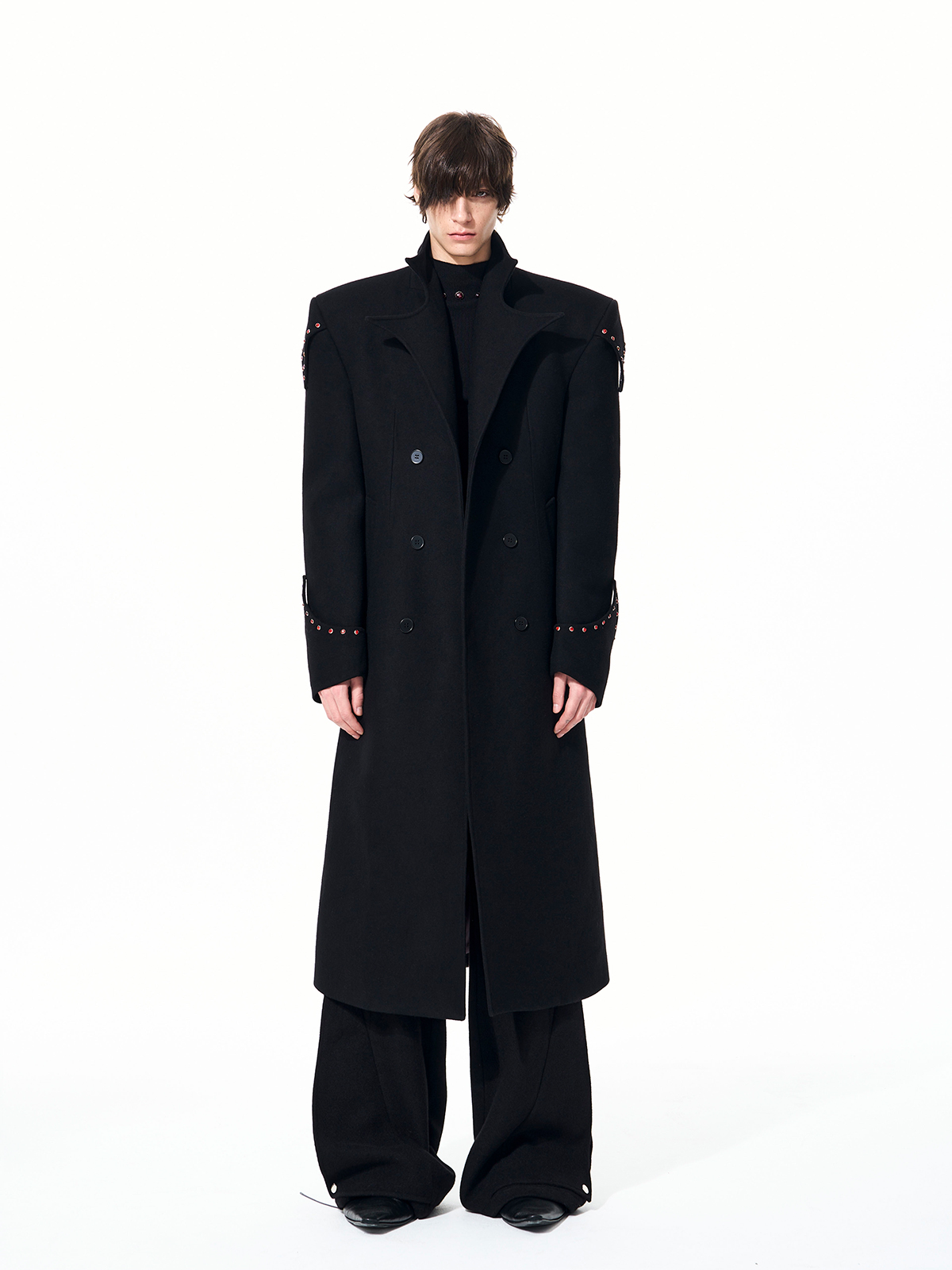 NOCTURNAL BLOOD-STUD STRUCTURED COAT