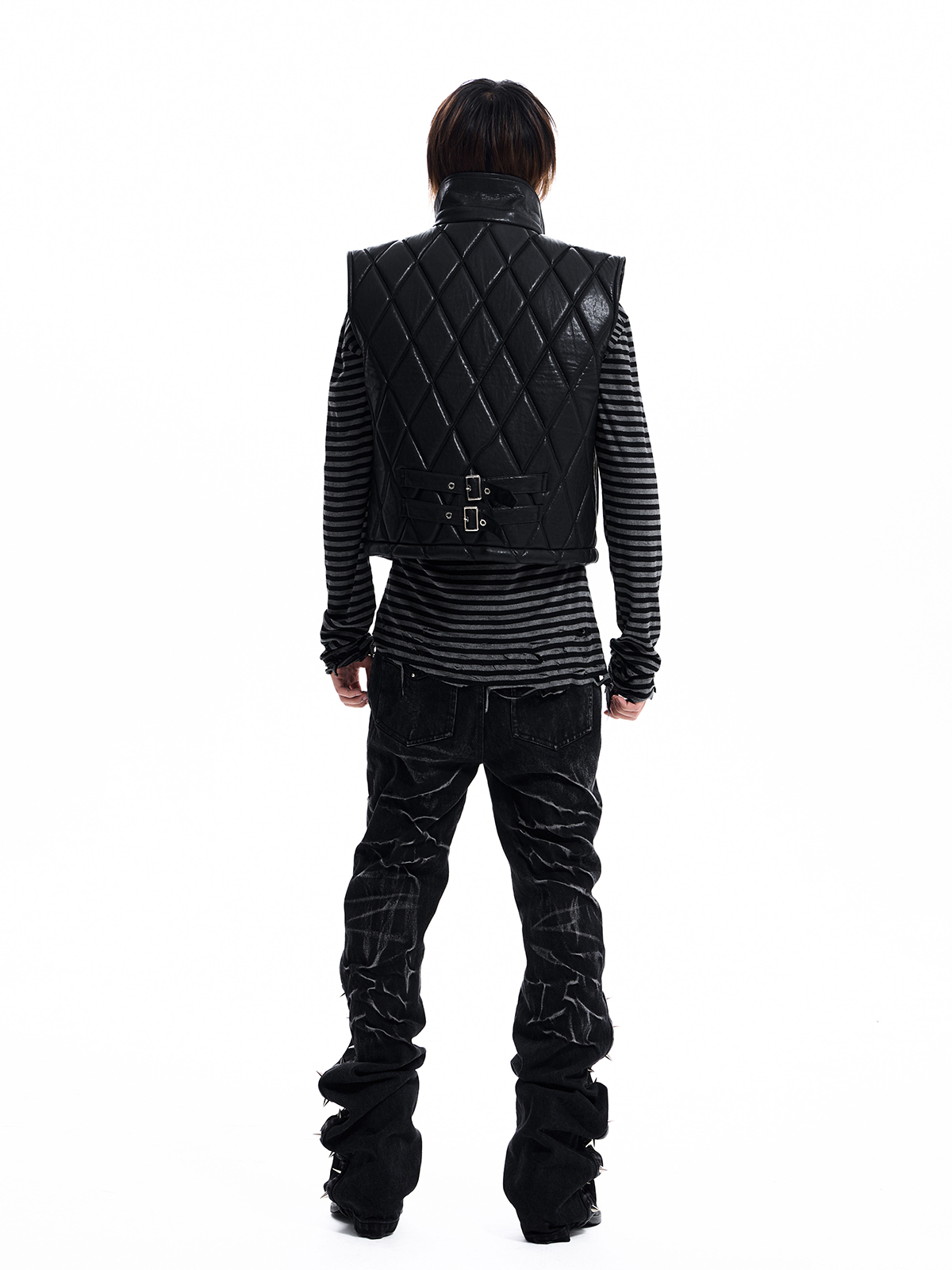 DIAMOND STRAPPED CROPPED VEST