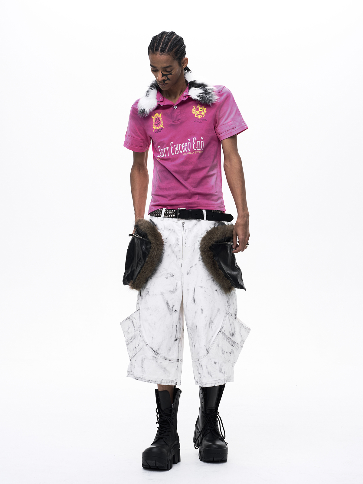 MUD WASH DISTRESSED FUR COLLAR T-SHIRT-ROSE RED