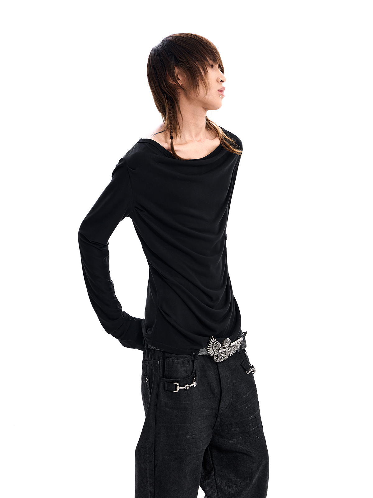 DRAPED NECK LONG SLEEVE TEE