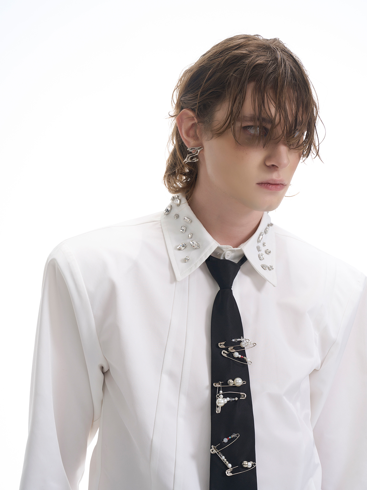 CRYSTAL COLLAR & CUFF CONCEALED PLACKET SHIRT - WHITE-START EXCEED END