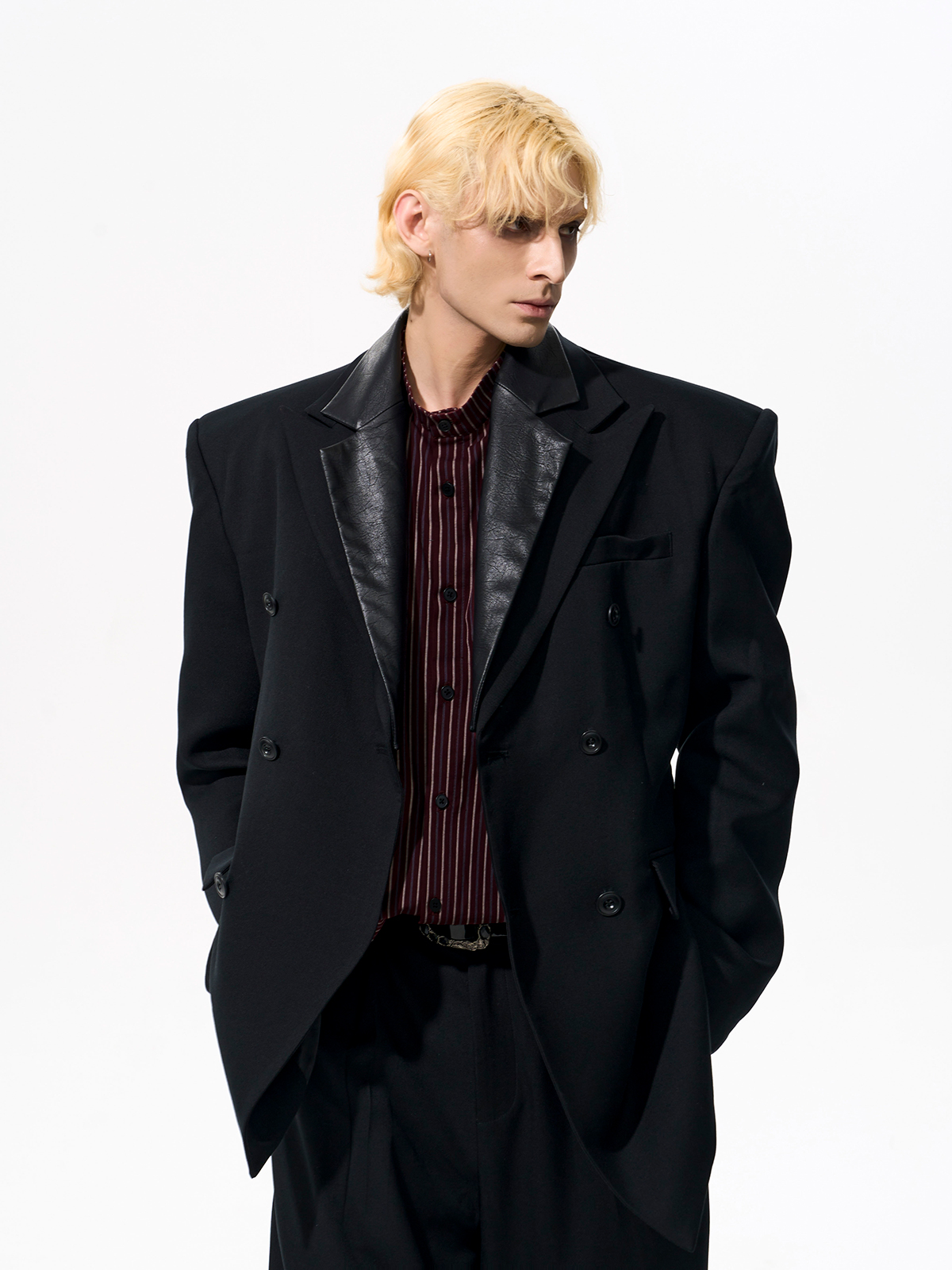 DETACHABLE LEATHER COLLAR SCULPTED SUIT SET-BLACK