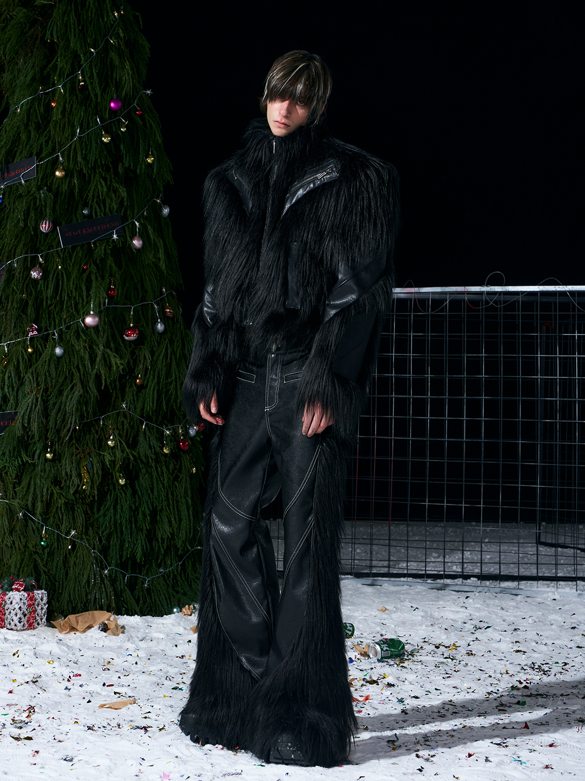 SHAGGY FAUX FUR LEATHER-PANEL CROPPED JACKET-BLACK