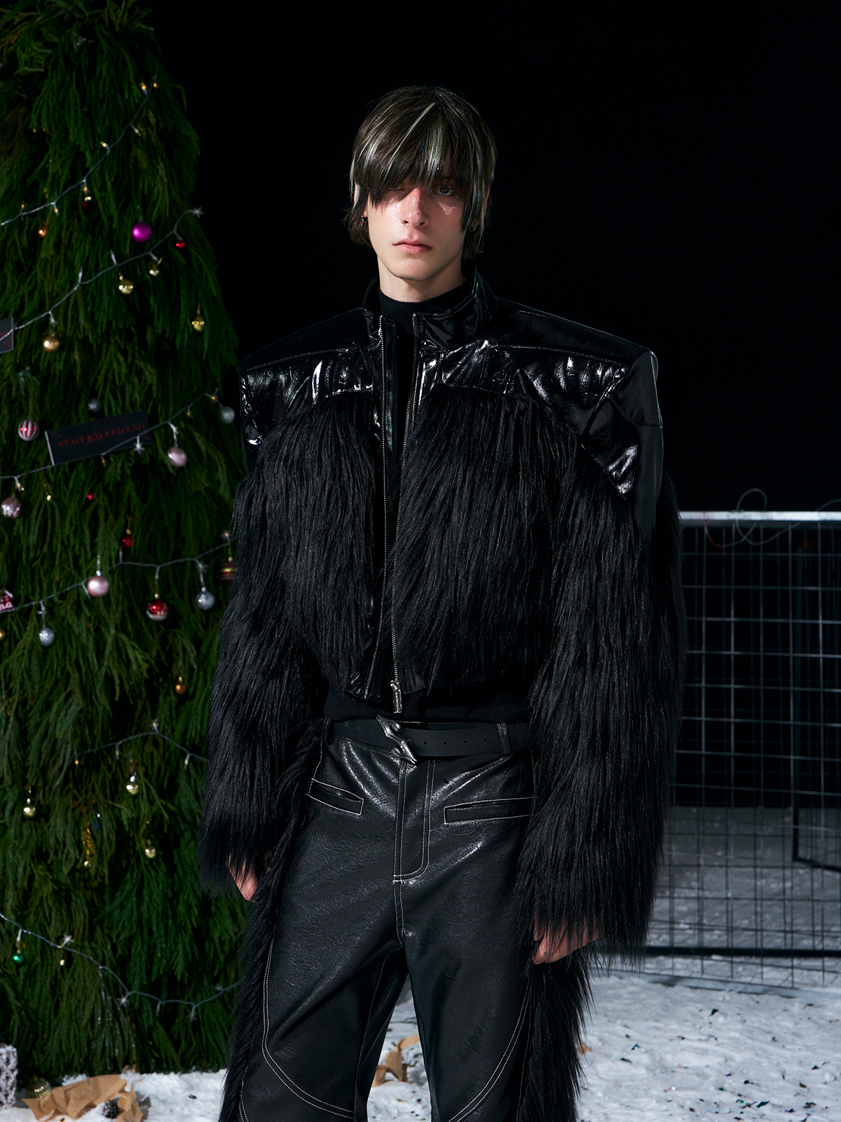 SHAGGY FAUX FUR PANEL CROPPED LEATHER JACKET-BLACK