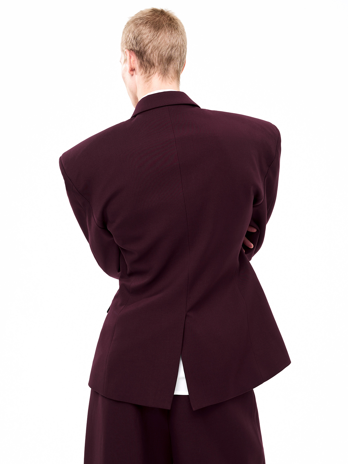 SCULPTED BROOCH-EMBELLISHED SUIT SET-BURGUNDY