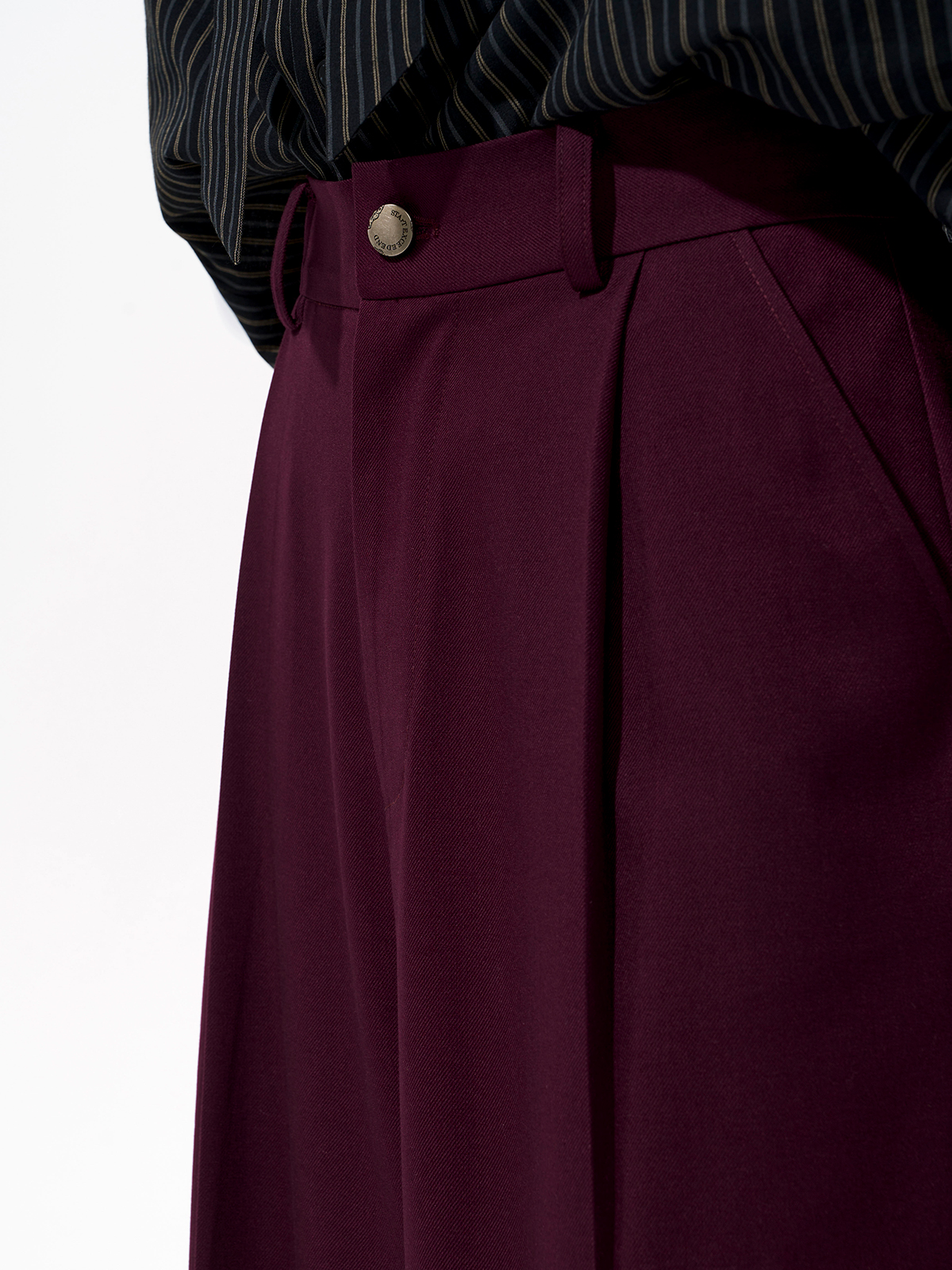 DETACHABLE LEATHER COLLAR SCULPTED SUIT SET-BURGUNDY