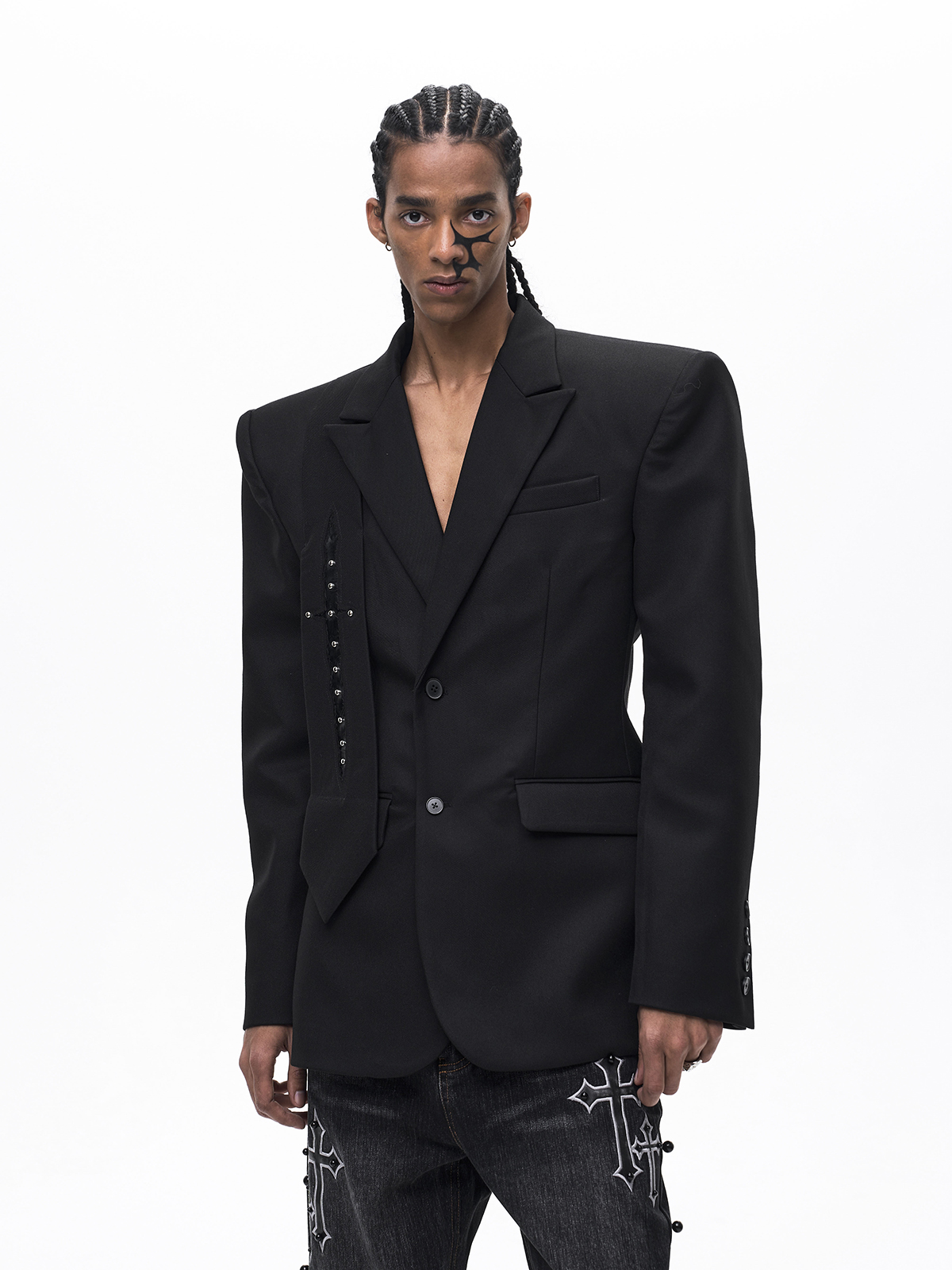 STUDDED CROSS TAILORED BLAZER