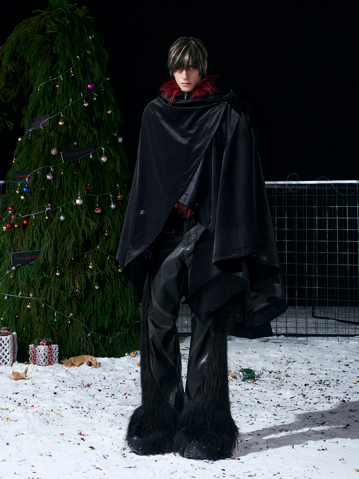 WARHORSE EMBROIDERED VELVET HOODED CLOAK-BLACK